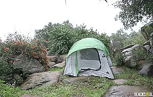 Madison morgan fuckin inside the tent