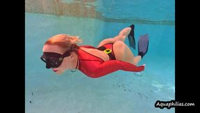 Aquaphilias- Kelli Curtis- Free Diving VIxen