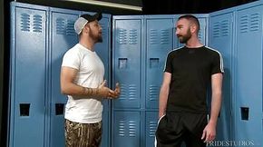 Horny Couple Fucks in Public Locker Room