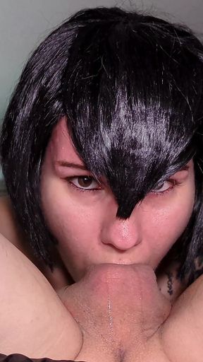 Goth Mavis Cosplayer Girl Gives Hard Balldeep Deepthroat and Gets a Huge Load Into Her Thorat