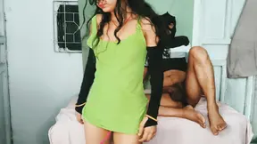 stepbrother Super hot desi chainese girl sucking and fucking on store room hindi audio