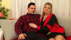 ”Horny lad is drilling mature lady's bushy vagina”