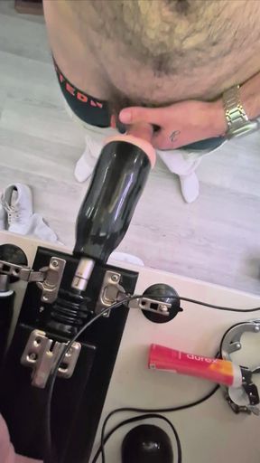 Daniel h&ouml;sch fucks with machine