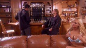 shawna lenee gets hot for cars and dicks