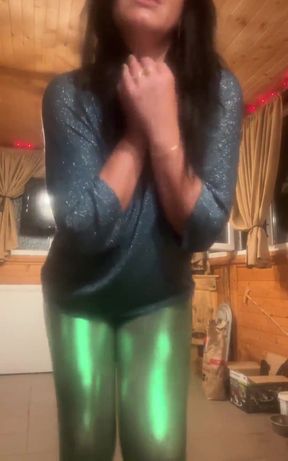 Shiny Leggings Cameltoe Dance Tease