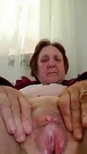 My grandma's friend sent me her pussy