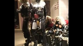 Roxina2007FetishQueenPPants060307XL.WMV