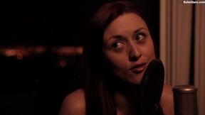 These Sexy Lesbians Show How It's Done