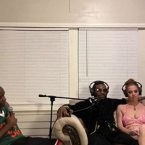 The Fox and the Hounds - Foxi Vixen Joins Mrflourish and Guys for Some Wild Adult Talk Podcast