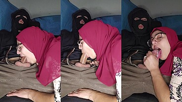 Deepthroat and Swallow In Car Mia Niqab