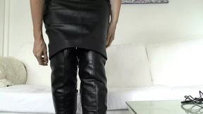 Lady Victoria Valente trains submissive in standing bondage, POV
