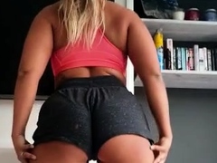 Blonde emo amateur solo masturbation