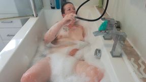 bath time orgasm with bubbles and lovense. i had such a good time!