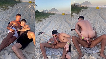 FODA NA PRAIA COM O TURISTA