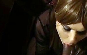 Crossdresser Wendy's Interracial Adventure in Memphis