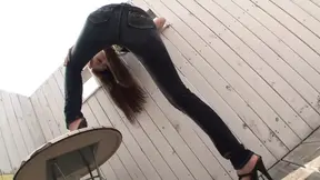 Japanese teen seduces and creampies her hot manager