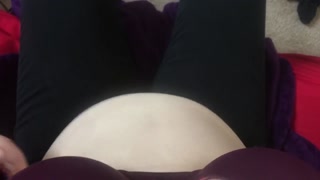Chubby piggy talks about her tight pants