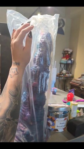 Sinl0li What Is This????? My Hole Hurt Just Opening It