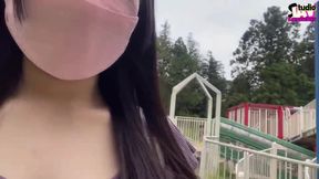 Self-play - a True Ona-girl Records Her Quiet Peak on a City Walk Chapter-1