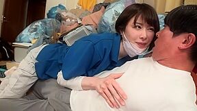 Huntc-259 The Young Wives Who Work As -time Cleaners In The Garbage House Are Excited By The Smell Of Semen Coming From The Large Amount Of Tissues Ive Saved Up! We Hide In The Garbage Pile And Have Sex! The Room Is Also Full Of Balls