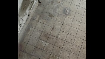 Ejacmanfrance &eacute_jaculation en slow motion urbex