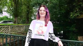 ”Malicia, 24 years old, cam-chick with various talents...”