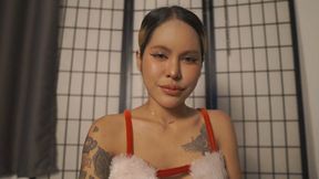 ThaiMinx - Christmas Minx Gets a Creampie Present