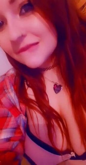 Sexy big tit goth gf