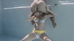 all natural milf julia north underwater anal in the pool (1080)