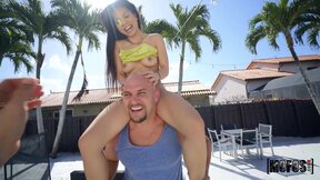 Vietnamese Sexy Girl Facialed by the Man with the Wang