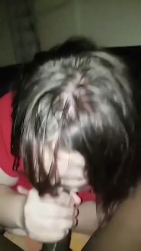 Mature brunette gives sloppy blowjob