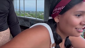 SEXO DE RIESGO AL AIRE LIBRE TERMINA EN CORRIDA CREMOSA