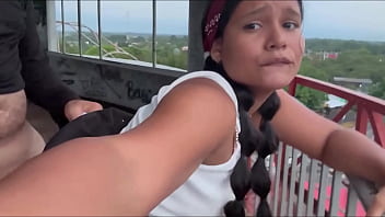 SEXO DE RIESGO AL AIRE LIBRE TERMINA EN CORRIDA CREMOSA