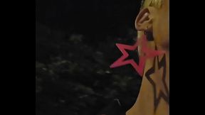 Je rentre de soir&eacute_e et je recherche une bonne bite &agrave_ vider