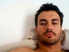 David Zepeda Masturbating on Webcam