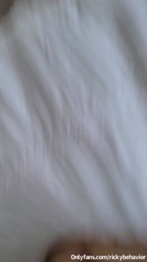 She Feels So Fucking Good