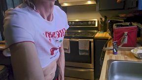 Sexyfilomena Does Her Housework and Has Fun