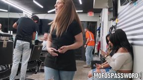 Blonde Lucky Anne fucks cute barber with her lips and wet cunt