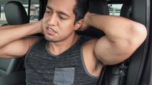 Str8Chaser.com - Masturbating in car alongside straight guy