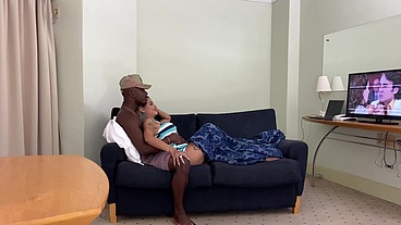 a novinha que tem o fogo no cu, eu apaguei com a mangueira grossa cheio de leitinho dentro