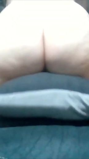 Memorable moment from &quot;BBW bella rubbing pussy against pillow&quot;
