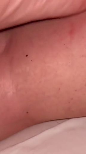 Cum on Sexy Feet Close up Pretty Small Toes