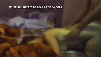 Madura argenta culona se deleita montandome con mi pija y despues ofrece el orto hasta sacarme la leche.