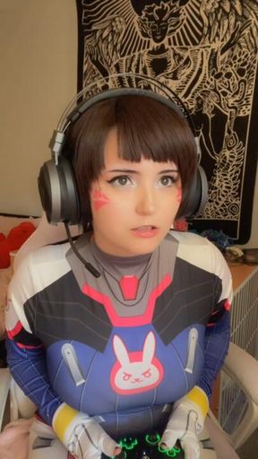 Cosplay Streamer gets Corrupted!