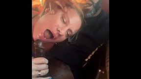 what s better than being a passenger princess? giving backseat blowjobs...that s what!!