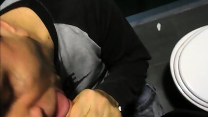 Bucuresti Blowjob - Amateur Gay Cock Sucking