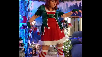 Hotwife Steffi xmas elf 2 pussy dance (another dirty bit)