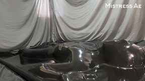 vacbed seduction: mistressae on top