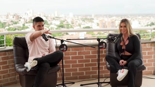 12cm The Perfect Size for Kourtney Love | Crispasquel | 40 Grados