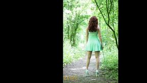 Two hot babes share lucky guy in FFM threesome